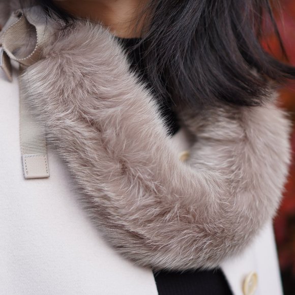 S Max Mara Coat with Fox fur hood trim - Picture 3 of 8